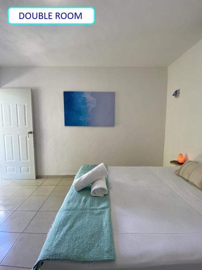 Casa Colibri El Cuyo Aparthotel Exteriör bild