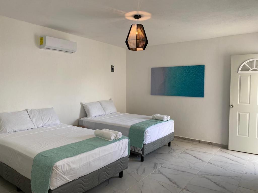 Casa Colibri El Cuyo Aparthotel Exteriör bild