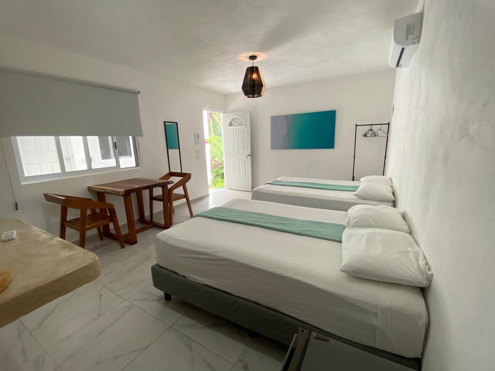 Casa Colibri El Cuyo Aparthotel Exteriör bild